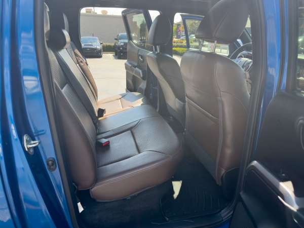 2017 Toyota Tacoma Limited - photo 11