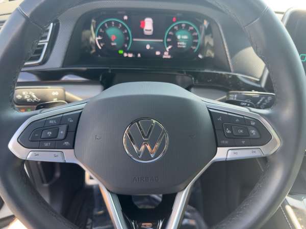 2024 Volkswagen Atlas Cross Sport 2.0T SEL R-Line - photo 27