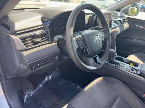 2025 Toyota Camry LE - photo 22
