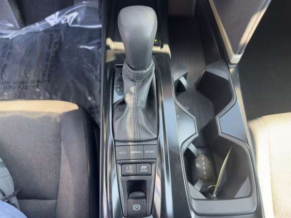 2025 Toyota Camry LE - photo 26
