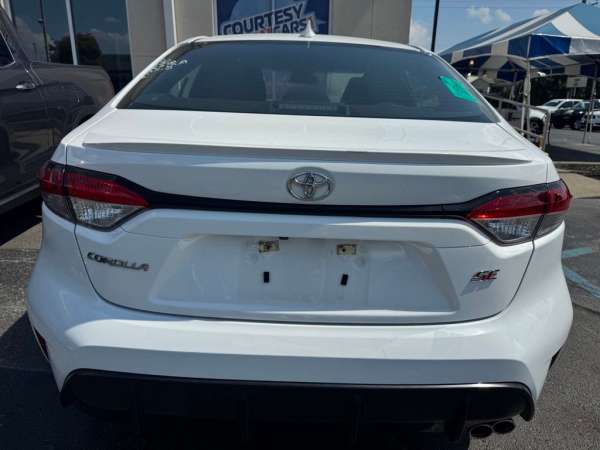 2025 Toyota Corolla SE - photo 3