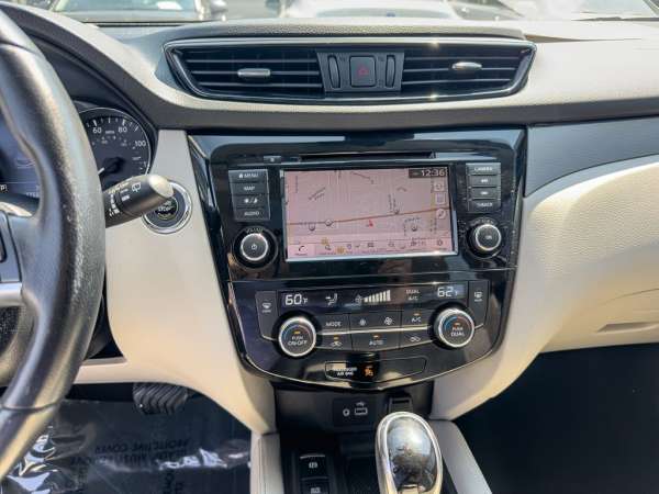 2020 Nissan Rogue Sport SL - photo 28