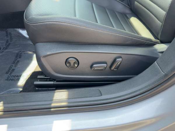 2024 Volkswagen Jetta 1.5T SE - photo 21
