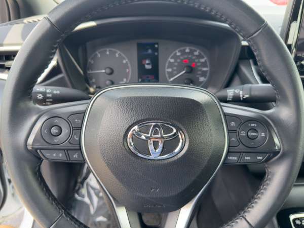 2025 Toyota Corolla SE - photo 26