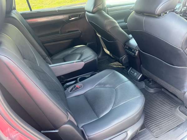 2021 Toyota Highlander Platinum - photo 11