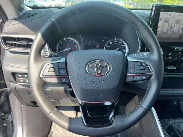 2021 Toyota Highlander Platinum - photo 14