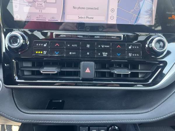 2021 Toyota Highlander Platinum - photo 17