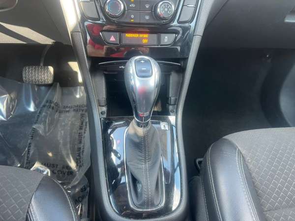 2022 Buick Encore Preferred - photo 15