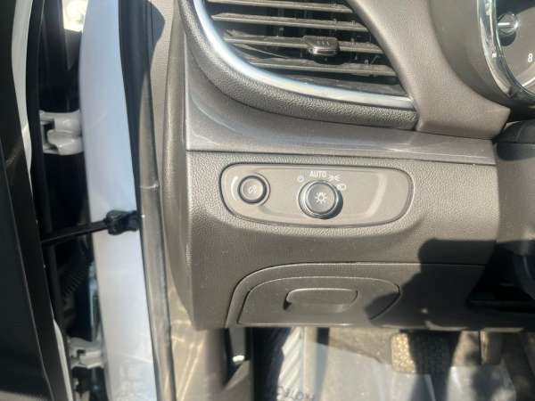 2022 Buick Encore Preferred - photo 19