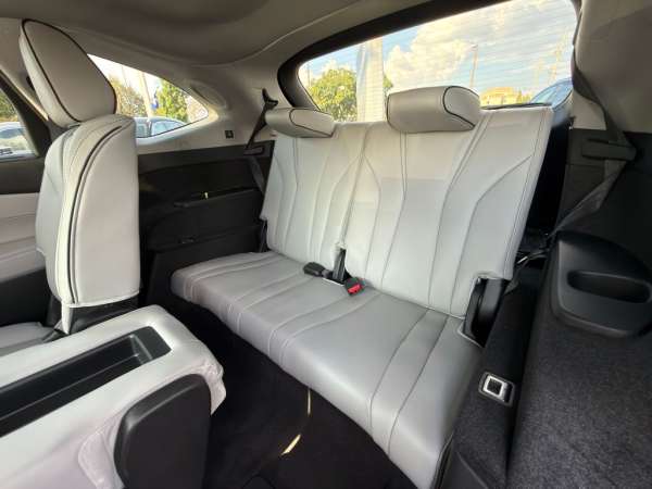 2026 Acura MDX Advance Package - photo 40