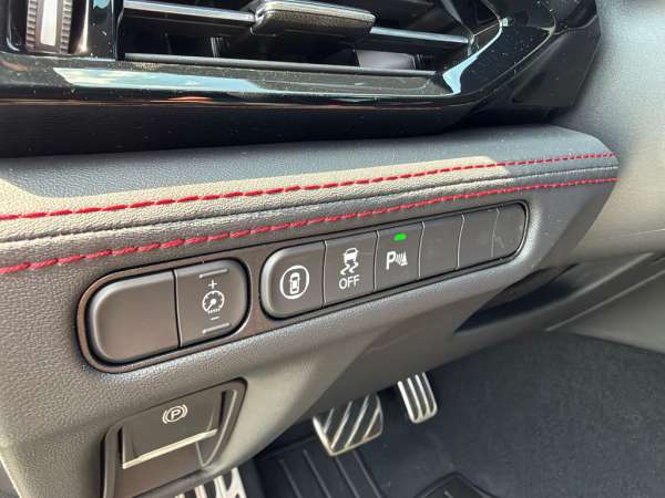 2026 Acura MDX A-Spec - photo 17
