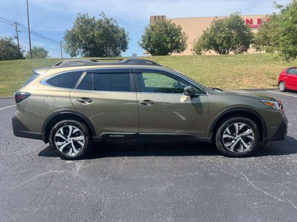 2022 Subaru Outback Limited XT - photo 4