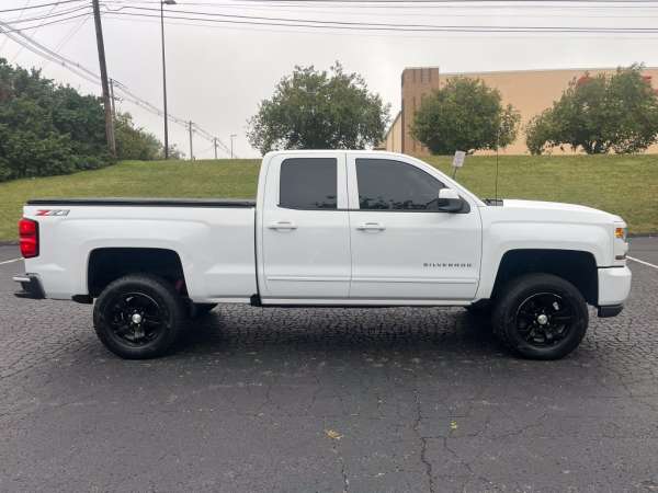 2019 Chevrolet Silverado 1500 LD LT - photo 4
