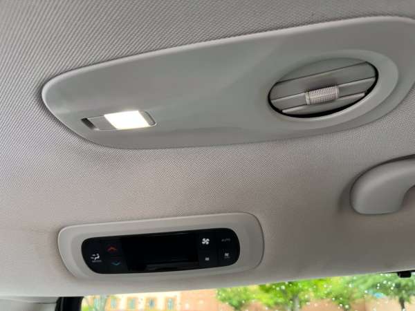2024 Chrysler Pacifica Touring L - photo 23