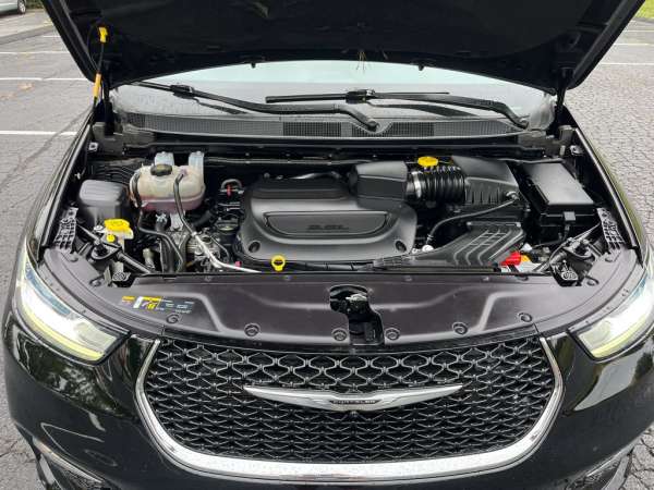 2024 Chrysler Pacifica Touring L - photo 26