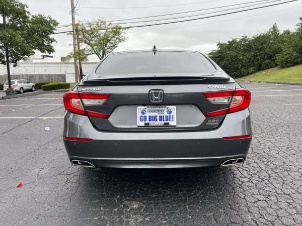 2022 Honda Accord Touring 2.0T - photo 6