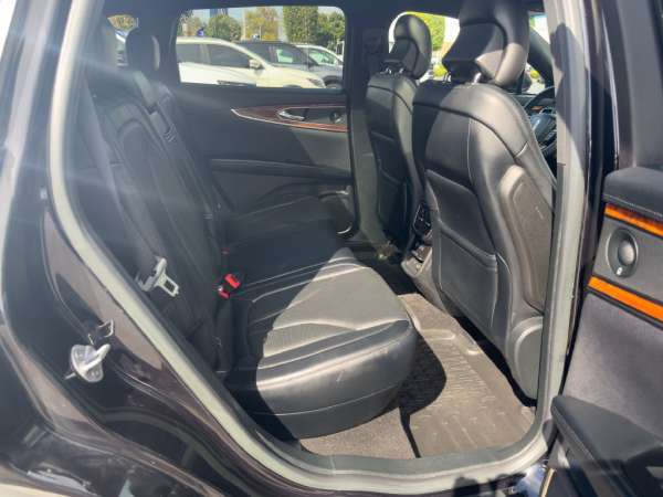 2019 Lincoln Nautilus Reserve - photo 11