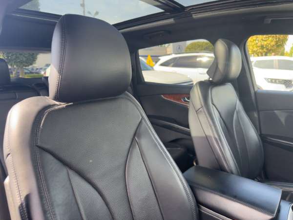 2019 Lincoln Nautilus Reserve - photo 14