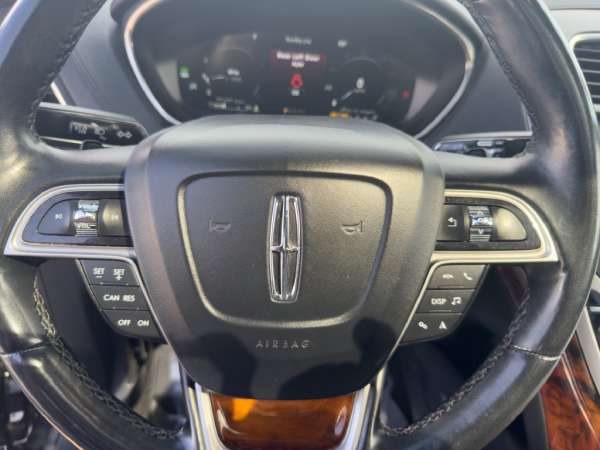 2019 Lincoln Nautilus Reserve - photo 29