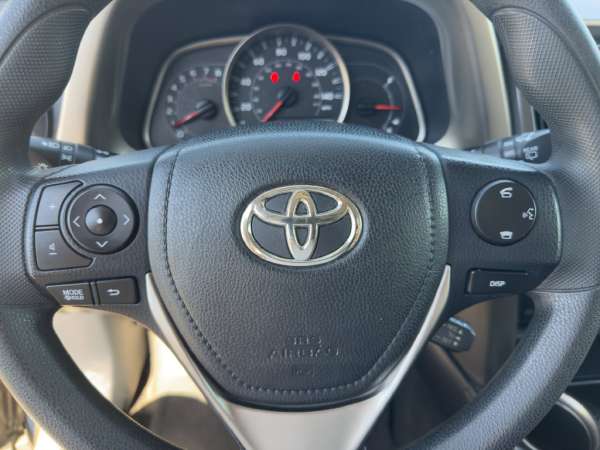 2014 Toyota RAV4 XLE - photo 25