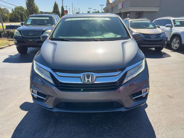 2018 Honda Odyssey Elite - photo 2