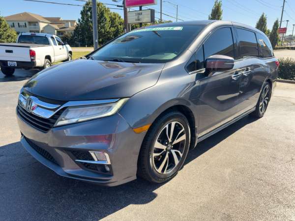 2018 Honda Odyssey Elite - photo 3
