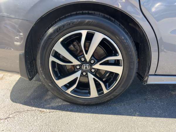 2018 Honda Odyssey Elite - photo 9