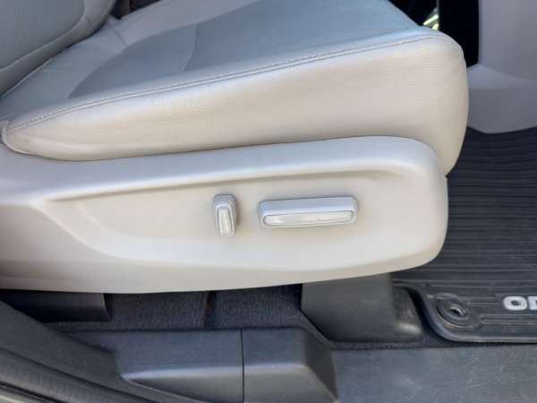 2018 Honda Odyssey Elite - photo 13
