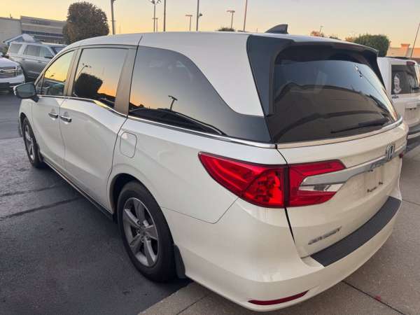 2019 Honda Odyssey EX-L - photo 2