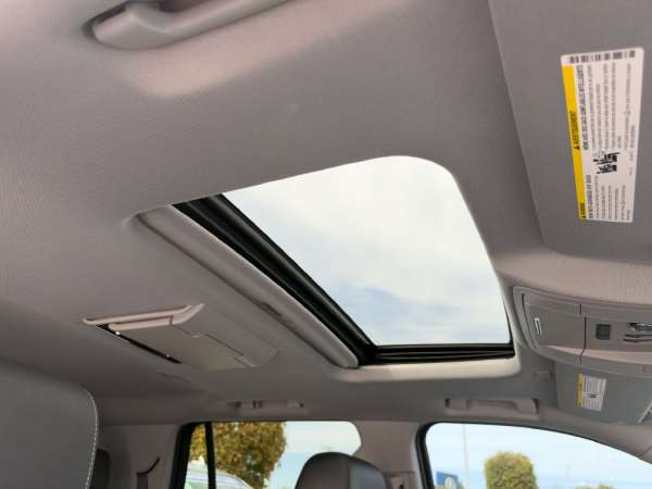 2017 Chevrolet Tahoe Premier - photo 14