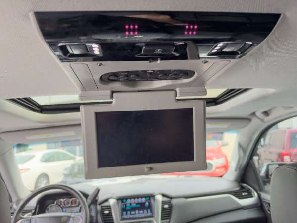 2017 Chevrolet Tahoe Premier - photo 21