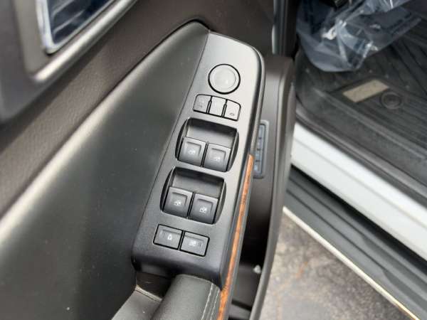2017 Chevrolet Tahoe Premier - photo 23