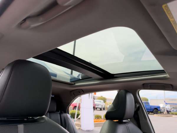 2022 Toyota Camry XSE - photo 15