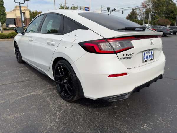 2024 Honda Civic Sport - photo 7