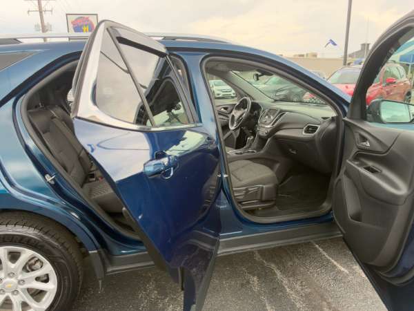 2019 Chevrolet Equinox LT - photo 10