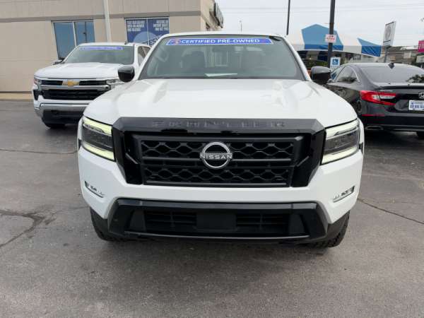 2023 Nissan Frontier SV - photo 2
