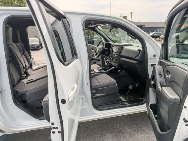 2023 Nissan Frontier SV - photo 10