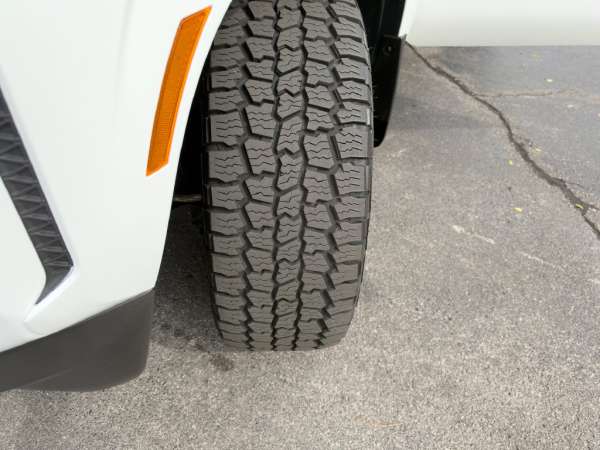 2023 Nissan Frontier SV - photo 30