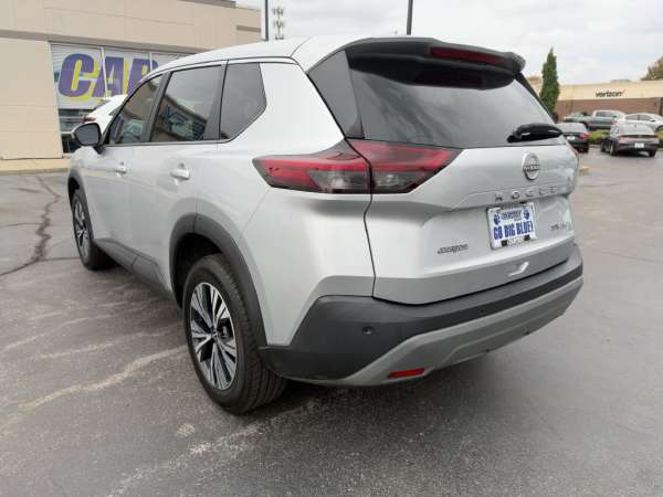 2023 Nissan Rogue SV - photo 7