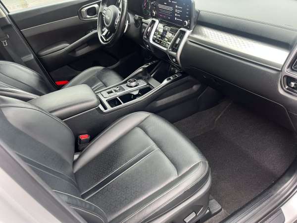 2023 Kia Sorento Hybrid EX - photo 13