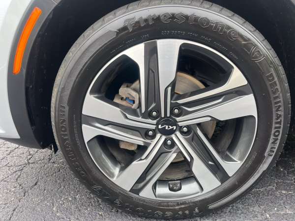 2023 Kia Sorento Hybrid EX - photo 28