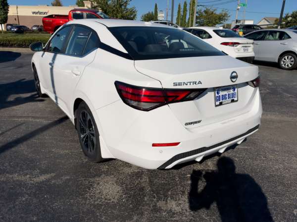2023 Nissan Sentra SV - photo 7