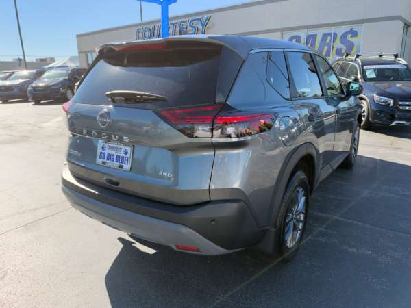 2023 Nissan Rogue S - photo 5