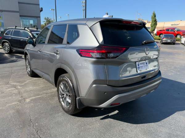 2023 Nissan Rogue S - photo 7