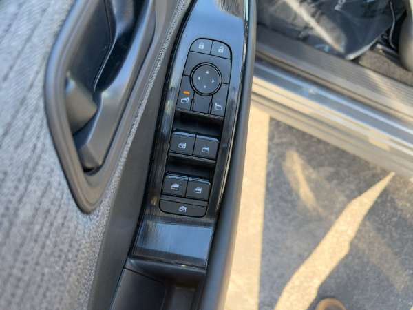 2023 Nissan Rogue S - photo 20
