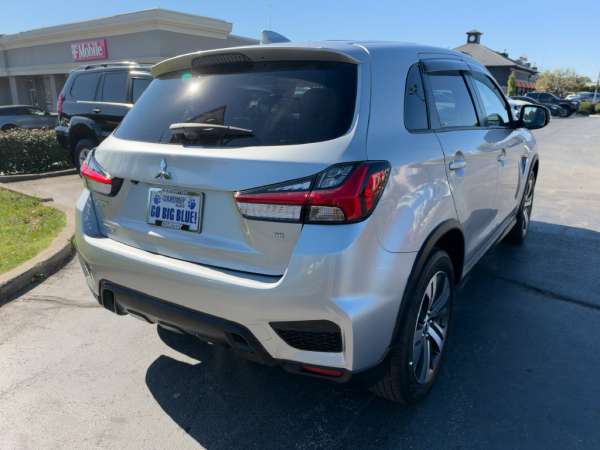 2024 Mitsubishi Outlander Sport 2.0 SE - photo 5
