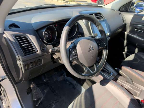 2024 Mitsubishi Outlander Sport 2.0 SE - photo 21
